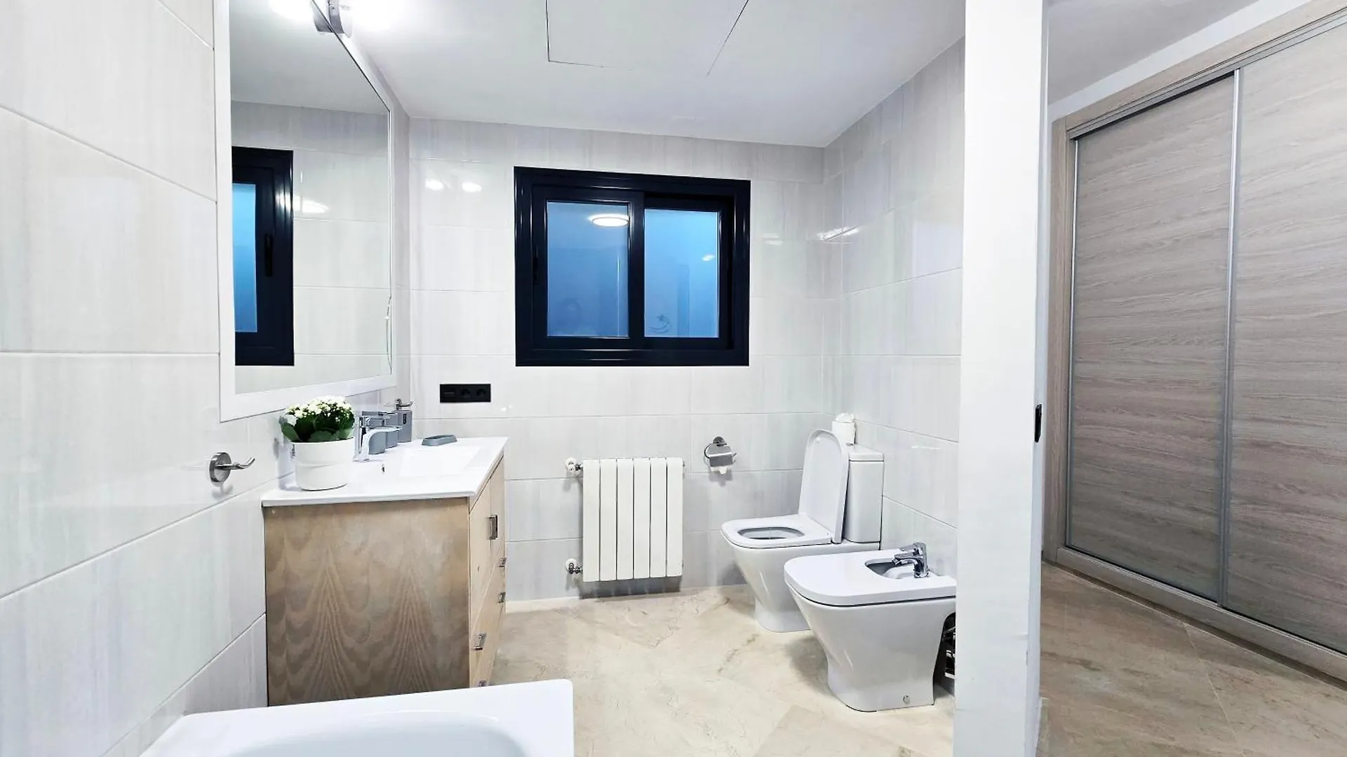 Aa Guest - Jardines De Generalife Luxury Eco Villa With Private Pool Marbellac