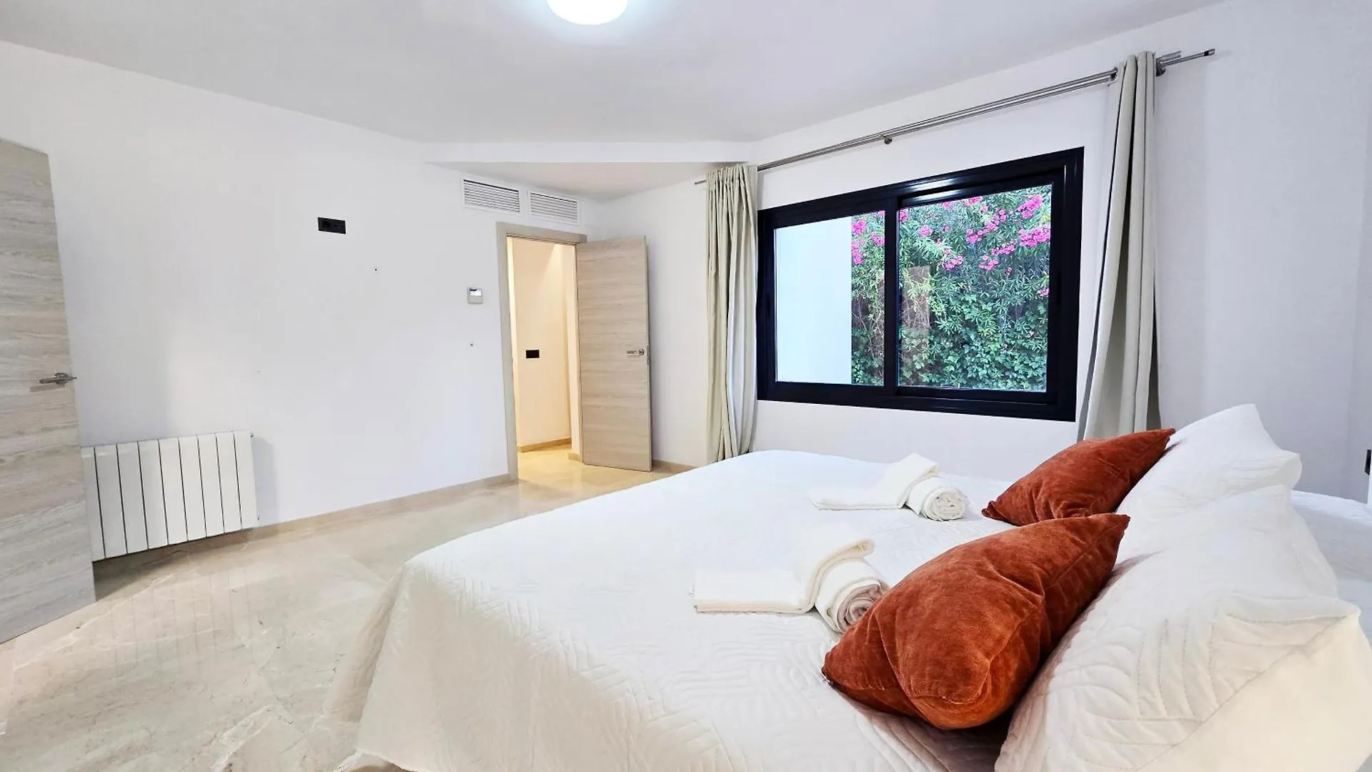 Aa Guest - Jardines De Generalife Luxury Eco Villa With Private Pool Marbellac